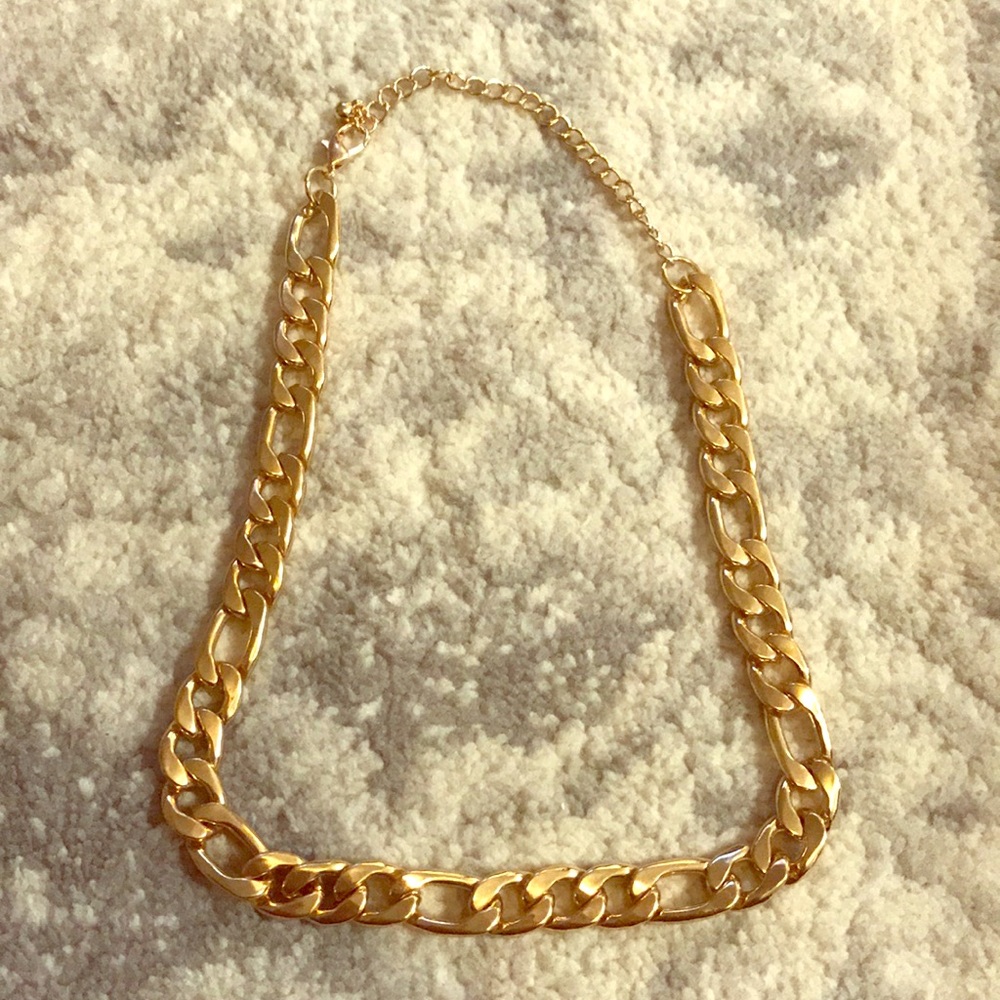 Urban Outfitters Gold Chain Necklace